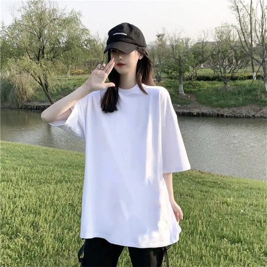 Camiseta blanca de algodón puro para mujer, base monocromática manga corta holgada combinada con media gran tamaño, novedad verano